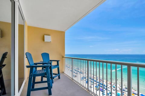 Majestic Beach Towers 1-1213 House in Long Beach