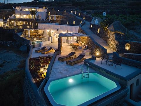 Property building, Night, Bird's eye view