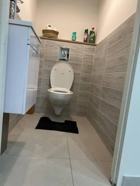 Belle appartement avec parking gratuit Apartment in Bourgogne-Franche-Comté