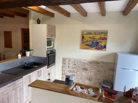 La maison de Célestine House in Vernon