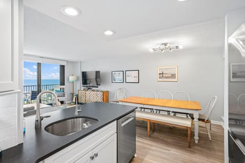 Sea Colony --- 612 Island House Apartment in Sea Colony