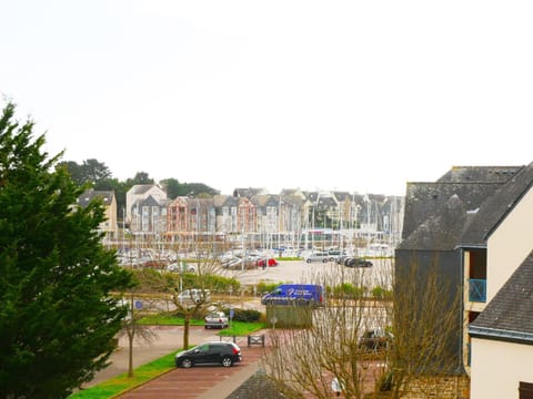 Appartement Tout Confort à Arzon - Proche Plage du Fogeo, Commerces et Activités - FR-1-639-30 Apartment in Arzon