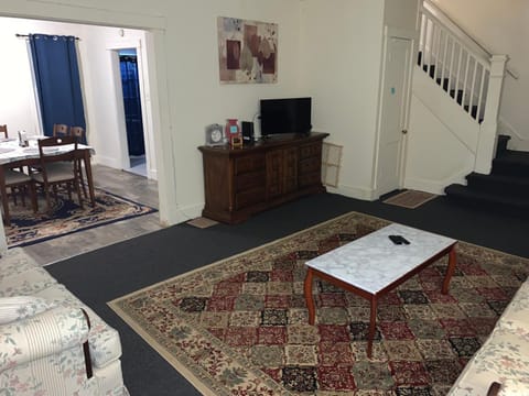 3 bedroom one bathroom townhouse - 20B Elm street Charlton Heights WV 25040 Apartment in West Virginia