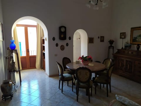 DIMORA LETIZIA -APARTMENT Apartment in Campania