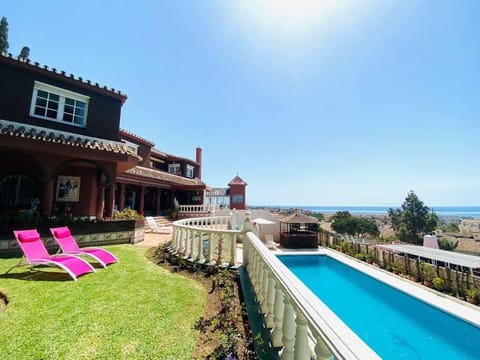 Property building, Pool view