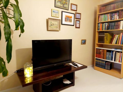 TV and multimedia, Seating area