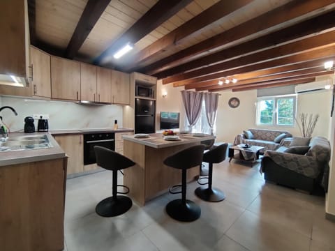 Kitchen or kitchenette, Living room, Dining area