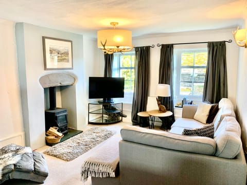 Quirky Cottage, Cosy Grade II listed 2 bed apartment Troutbeck Bridge Apartment in England