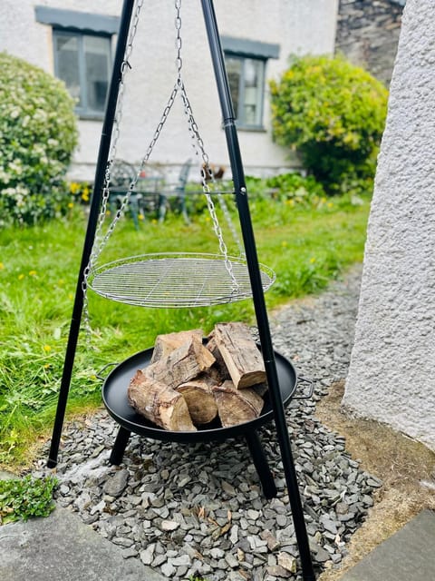 Quirky Cottage, Cosy Grade II listed 2 bed apartment Troutbeck Bridge Apartment in England