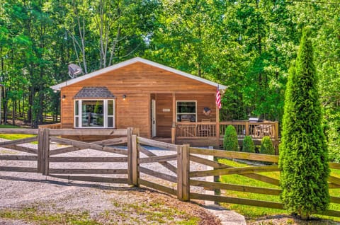 Country Cottage Less Than 3 Mi to Dale Hollow Lake! House in Tennessee