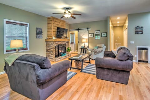 Country Cottage Less Than 3 Mi to Dale Hollow Lake! House in Tennessee