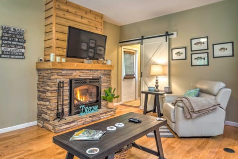 Country Cottage Less Than 3 Mi to Dale Hollow Lake! House in Tennessee