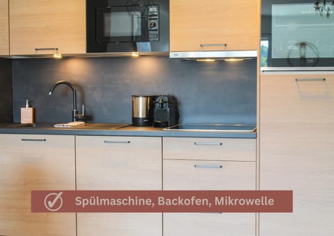 African-Style Apartment - stadtnah, Parkplatz, E-Ladestation für Auto & Fahrräder, Gitterbox für Fahrräder, Fitnessstudio Apartment in Koblenz