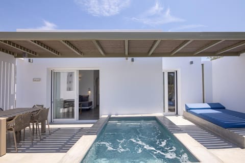 Patio, Hot Tub