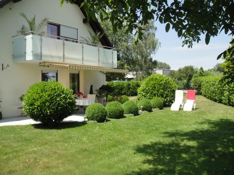 Property building, Day, Garden