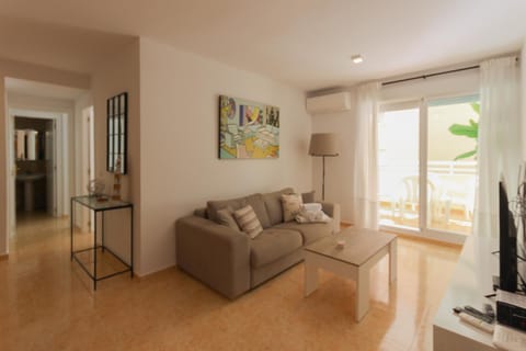 Residencial Alondras 1- 6 Pax by costablancarent Apartment in Dénia