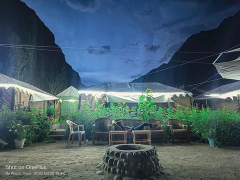 Night, Mountain view