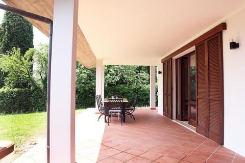 Patio, Garden