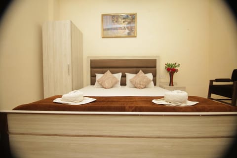 Bed, Photo of the whole room, air conditioner
