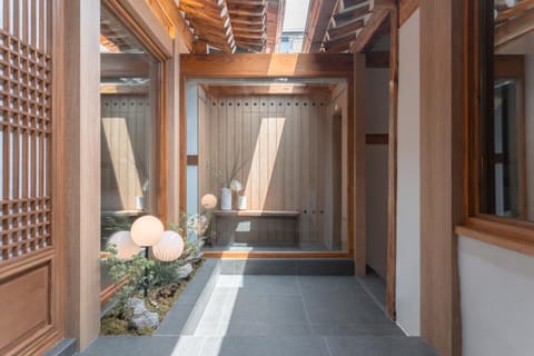 Property building, View (from property/room), Garden view, Inner courtyard view