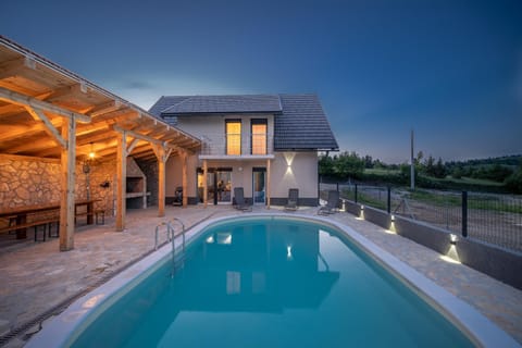 Property building, Swimming pool, Sunrise, Sunset