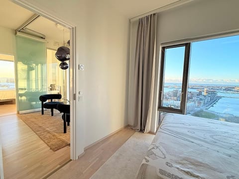 100m2 Luxury Skyscraper Apartment with Amazing view over Helsinki Apartment in Helsinki