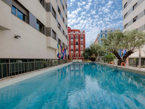 Property building, Swimming pool