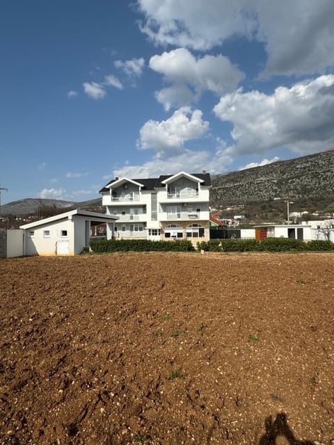 Villa ATL Villa in Federation of Bosnia and Herzegovina