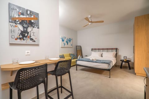 Bed, Photo of the whole room