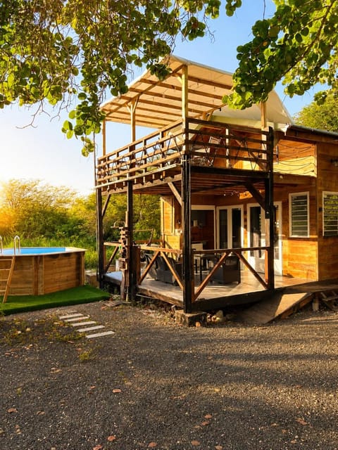 Property building, Garden