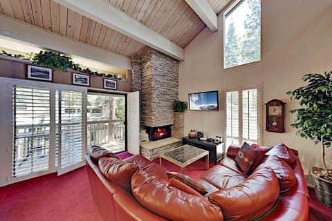 All-Season Getaway Apartment in Tahoe Vista