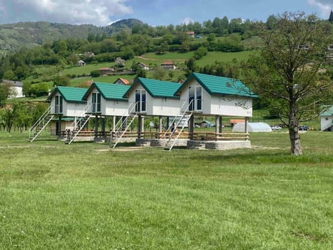 Begov kamp, Plav Chalet in Montenegro