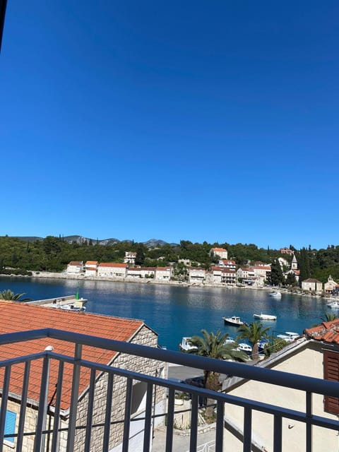 Apartmani Antonia Apartment in Račišće