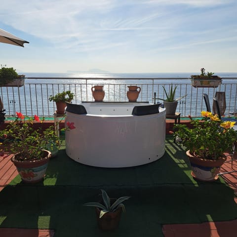 Patio, Natural landscape, View (from property/room), Balcony/Terrace