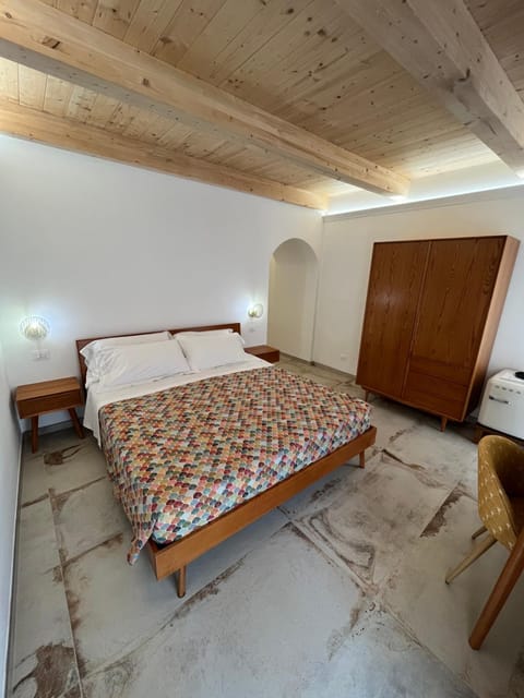 Bed, Bedroom, wardrobe