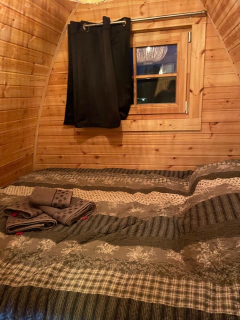 Le charmant Pod du Parolais Chalet in Jura