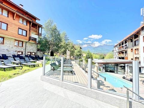 Spa and wellness centre/facilities, Swimming pool