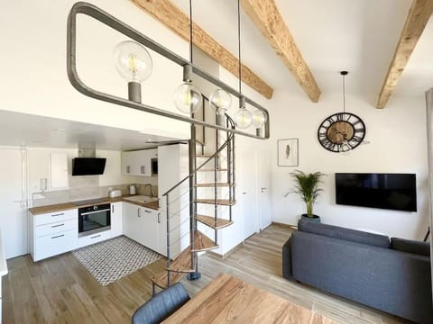 Living room, kitchen