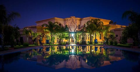 Property building, Night, Garden, Garden view, Pool view, Swimming pool