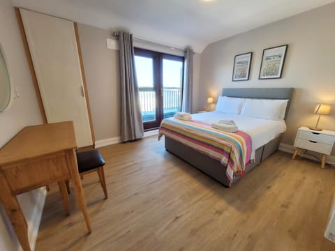 Donegan Court Aparthotel Apartment hotel in Galway