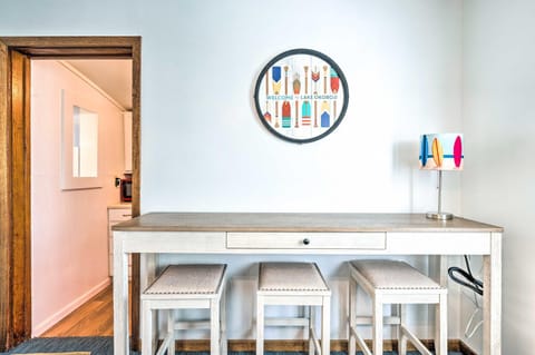 Historic Cabin Retreat Steps to Okoboji Lake Cabin in Arnolds Park