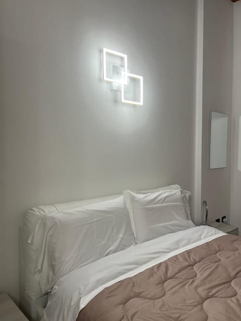 Domus San Martino GuestHouse Bed and Breakfast in Piacenza