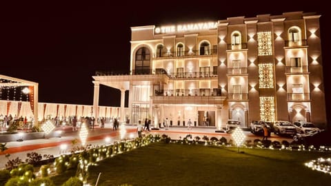 Property building, Night