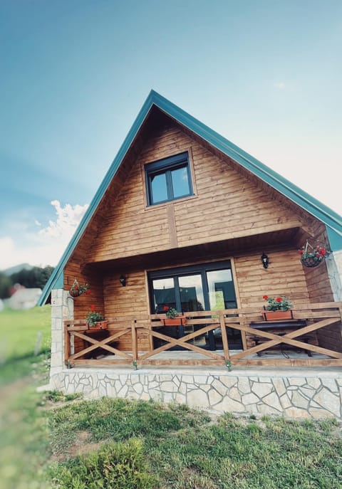 Property building, Garden view