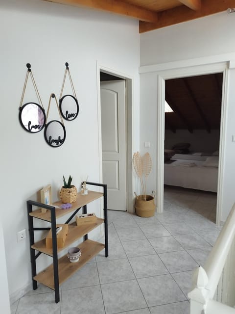 DEJA BLUE Maisonette House in Samos, Greece