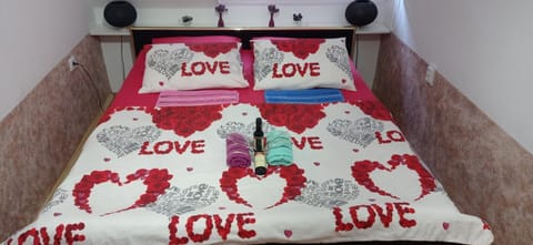 Apartment HOLIDAY LAKE - PIVA 2022 Apartment in Montenegro