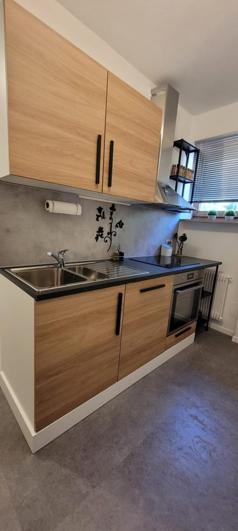 pet friendly, stove, kitchen