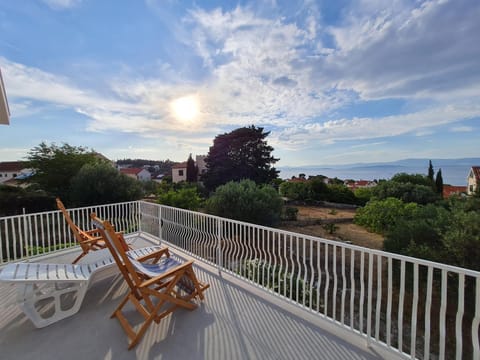 Garden, Balcony/Terrace, sunbed