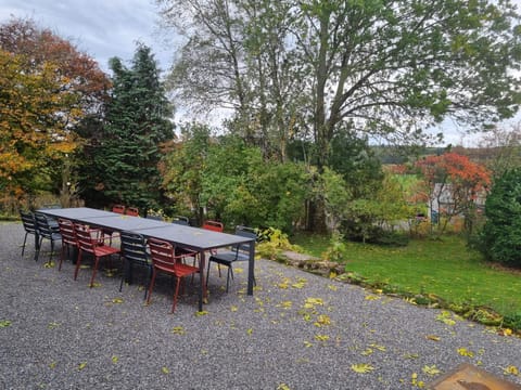 Gîte 'Il y a' 11 à 13 pers #Nature #Familles #Calme #Pas d'abus d'alcool House in Wallonia, Belgium