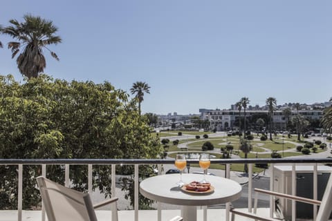 Balcony/Terrace, Balcony/Terrace, Garden view, Sea view